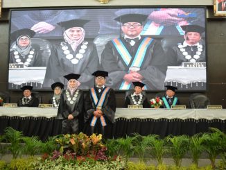 UM Gresik Lahirkan Profesor Pertama Bidang Pendidikan