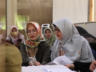 Perkadaeran Holistik Bangktikan Semangat Bemuhammadiyah, UMS Gelar Munadhoroh AIK