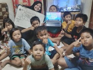 Mahasiswa PGSD UM Gresik Kenalkan Aplikasi Wordwall Sebagai Media Pembelajaran Berbasis Digital