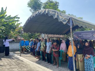 KKN STKIP Muhammadiyah Blora Gelar Bakti Sosial dan Cek Kesehatan Gratis