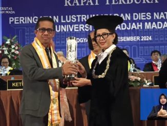 Rektor UMMU Dianugerahi Penghargaan Prestisius dalam Dies Natalis Ke-75 Universitas Gadjah Mada