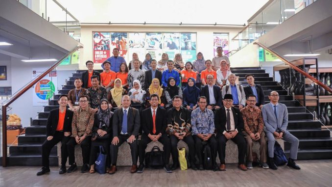 Peluang Inovasi Teknologi di Asia Tenggara, Diktilitbang dan 15 PTM Lakukan Kerja Sama dengan FPT University Vietnam