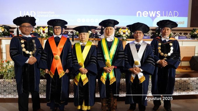 UAD Kukuhkan Empat Guru Besar Baru, Perkuat Tradisi Akademik PTMA