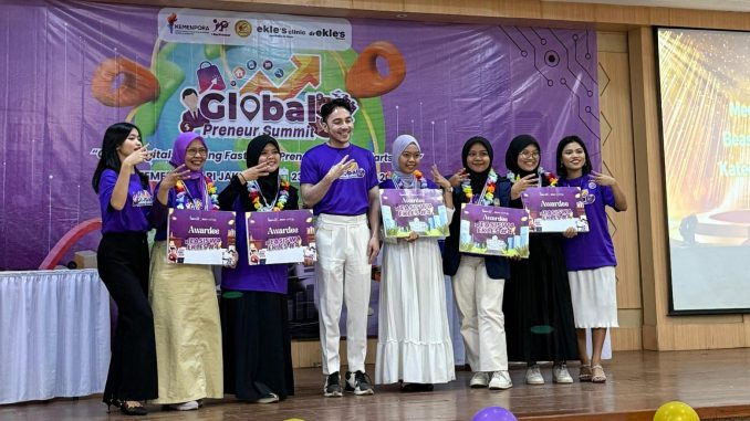 Mahasiswa TMU Raih Beasiswa Bergengsi Wirausaha Nasional, Harumkan Nama Kampus Muhammadiyah Tegal