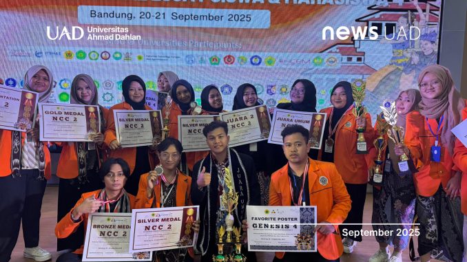 Mahasiswa Universitas Ahmad Dahlan (UAD) meraih juara umum Lomba Esai Tingkat Nasional NCC 2 (Foto. Dilla)