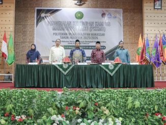 PoltekMu Makassar Kukuhkan Komitmen Pendidikan Vokasi Lewat PKKMB 2025
