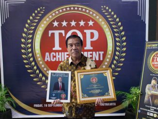Rektor UNIMUS Raih Top Achievement Award 2025, Bukti Komitmen Inovasi di Dunia Pendidikan