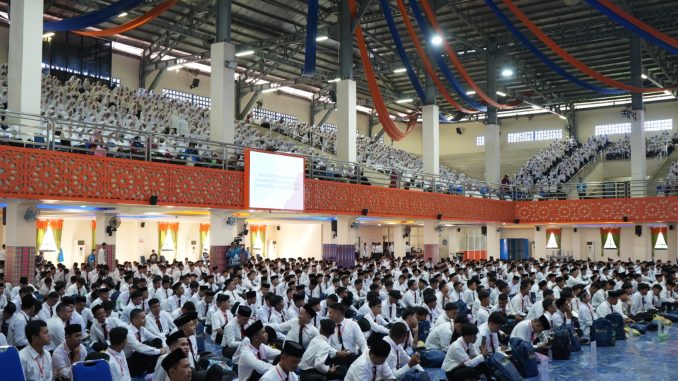 Unismuh Makassar Sambut 3.200 Mahasiswa Baru, Pendaftaran Gelombang II Masih Dibuka