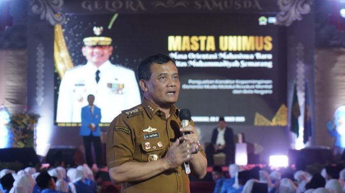 Gubernur Jateng Hadir dalam Kuliah Umum pada Masta Unimus 2025