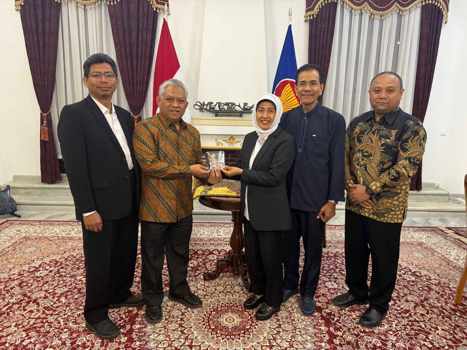 Dubes RI untuk Uzbekistan Apresiasi Kontribusi PTMA dan Muhammadiyah