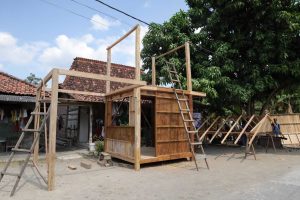 Gazebo dan Rumah Kayu di Mangunharjo