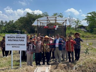 Kolaborasi Mahasiswa UMS dan Warga Boyolali Membangun Kemandirian Desa