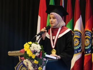 Perjuangan Mahasiswa Palestina Menyelesaikan Kuliah di UM Surabaya