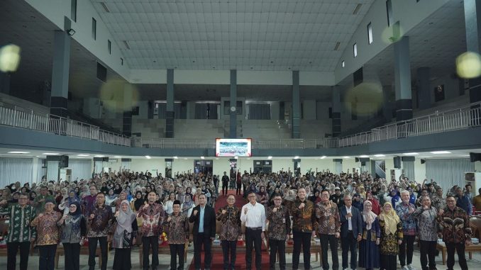 UMP Perkuat Ekosistem Ekonomi Syariah Lewat Sinergi Bersama OJK dan Industri Asuransi