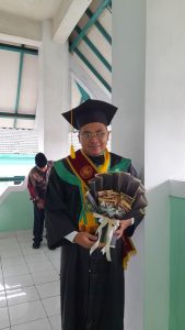 Sugeng Yuniarto, Wisudawan Program Studi Pendidikan Bahasa dan Sastra Jawa Universitas Muhammadiyah Purworejo