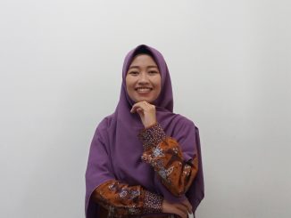 Laboran MIK Umsida Raih Best Presenter Nasional Lewat Inovasi Media Pembelajaran AR