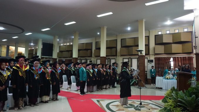 UMPP Kukuhkan Lulusan FEB dan FASTIKOM: Menyongsong Era Kewirausahaan Digital