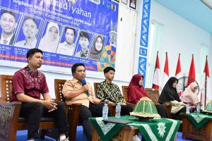 Ratusan Mahasiswa UIAD Dikenalkan Profil AMM dalam Talk Show Kemuhammadiyahan