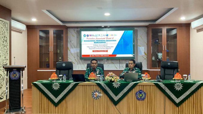 Unismuh Makassar Berdayakan Mahasiswa Penerima Beasiswa Lewat Pelatihan Jurnalistik