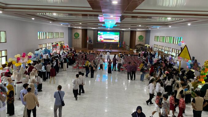 Gelar Karya PGSD 2025 Mahasiswa UMPWR Hadirkan Inovasi Pembelajaran yang Relevan dan Berdampak