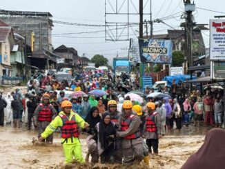 Tragedi Sumatra–Aceh Ketika Banjir Menjadi Darurat Kesehatan Publik yang Terus Kita Abaikan