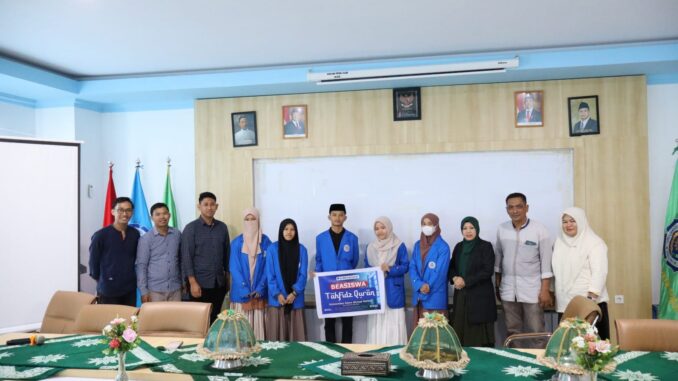 UIAD Sinjai Salurkan Beasiswa Tahfidz Qur’an 2025, Dorong Prestasi Akademik dan Peran Dakwah Mahasiswa