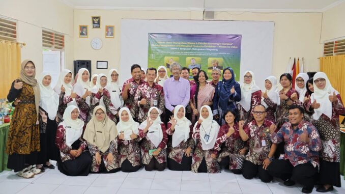 UNIMMA Gaungkan Literasi Zero Waste untuk Pelajar Lewat Program Catch Them Young