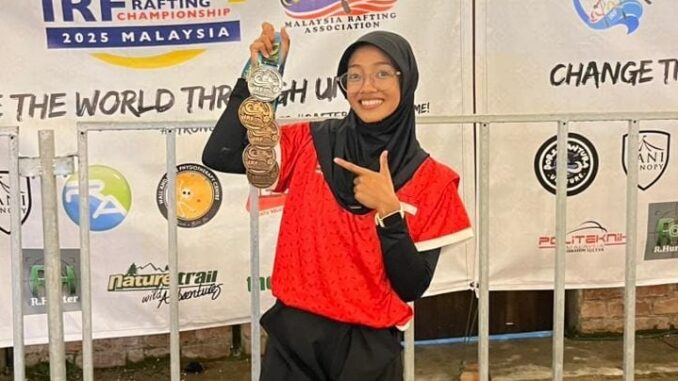 Mahasiswa Umsida Sabet Empat Medali di Kejuaraan Rafting Internasional 2025