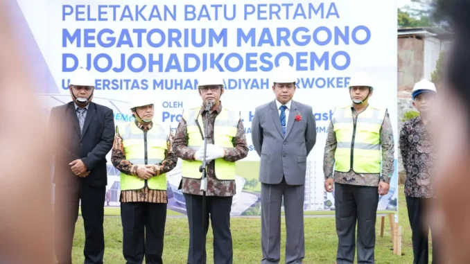 Haedar Nashir Lakukan Groundbreaking Megatorium Margono Djojohadikoesoemo UMP