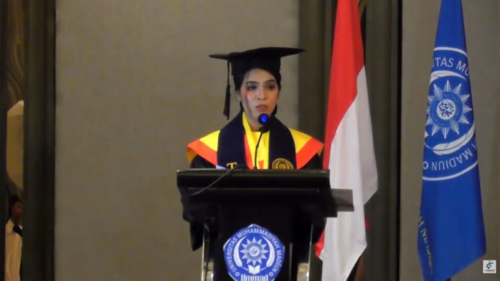 Kristofora Karolina Kewa - Wisudawan Berprestasi UMMAD