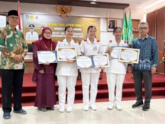 Mahasiswa UNIMAS Jalani Program International Student Mobility di ITEKES Muhammadiyah Kalbar