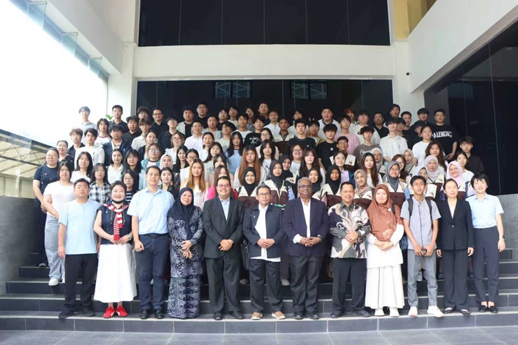 Perkuat Jejaring Global, UMPWR Jalin Kerja Sama Akademik dengan Twintech Malaysia