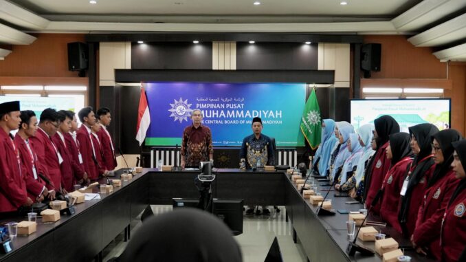 Rihlah Ilmiah ke PP Muhammadiyah, Mahasiswa STIT Bojonegoro Perdalam Pemahaman AIK