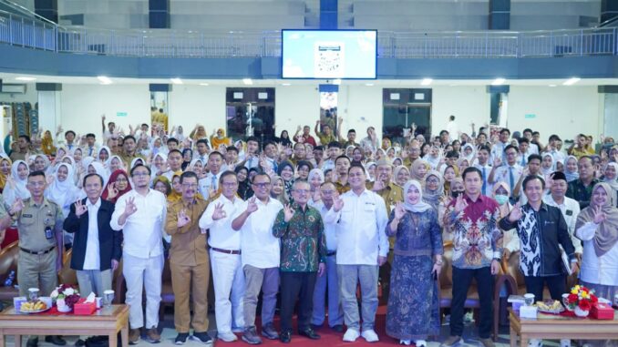 UMP Gelar Seminar Nasional Literasi dan Politik Bahasa Negara Bersama Kepala Perpusnas RI