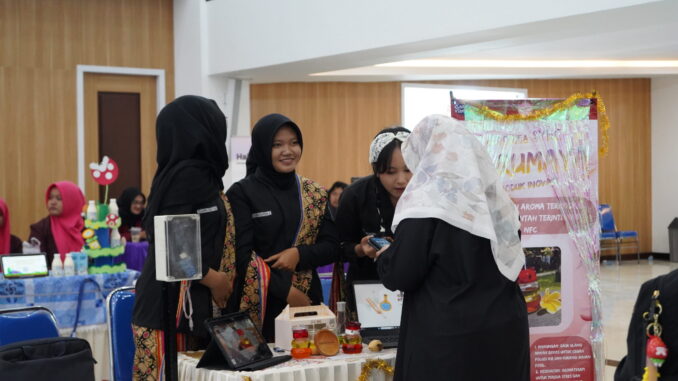 Umsida Entre Vibes 2026 Hadirkan Inovasi Produk Kreatif Pelajar SMASMK dari Berbagai Daerah