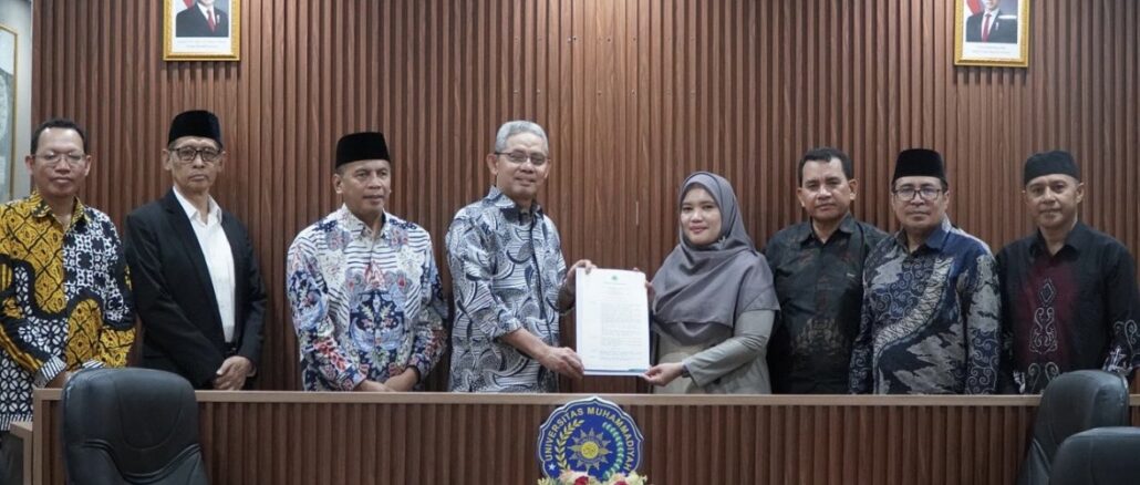 Ranita Rope Resmi Terima SK Rektor UMMU 2026–2030, Cetak Sejarah sebagai Rektor Perempuan Pertama