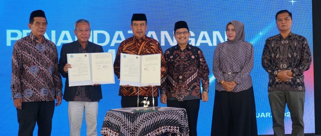 UMMAD Perkuat Sinergi dengan Pemkab Madiun melalui Penandatanganan MoU Strategis
