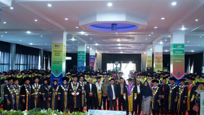 UM Palopo Gelar Wisuda ke-VIII, 441 Lulusan Siap Jadi Penggerak Perubahan yang Berdampak