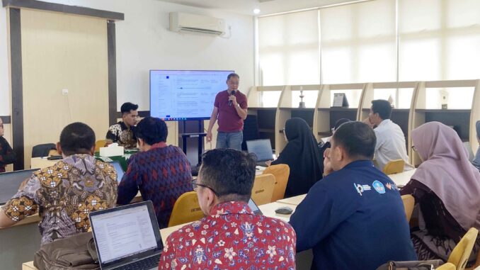 UM Kendari Perkuat Budaya Riset melalui Pelatihan Penulisan Artikel Ilmiah bagi Dosen