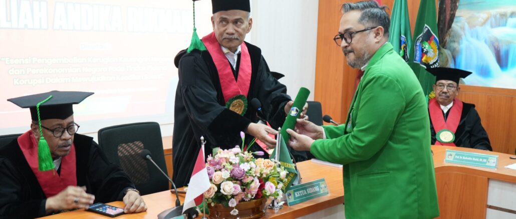 Wakil Dekan FH Unismuh Makassar Raih Doktor, Tawarkan Konsep Pemulihan Korban Korupsi