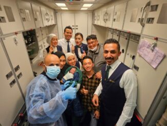 Aksi Heroik Alumni Unmuh Jember, Bantu Persalinan Darurat di Dalam Pesawat