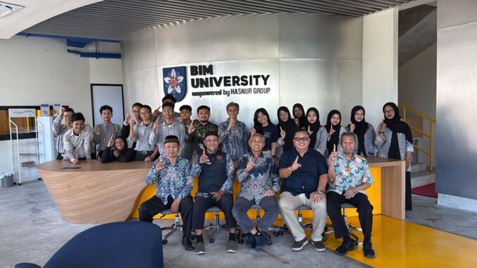 ITBM Bali Perkuat Literasi Digital Siswa Lewat Kunjungan SMK Muhammadiyah Denpasar