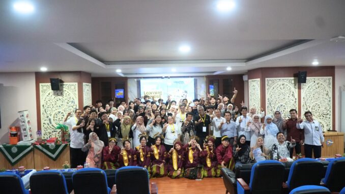 Learning Express Universitas Muhammadiyah Makassar–Singapore Polytechnic Perkuat Kolaborasi Global MahasiswaLearning Express Universitas Muhammadiyah Makassar–Singapore Polytechnic Perkuat Kolaborasi Global Mahasiswa