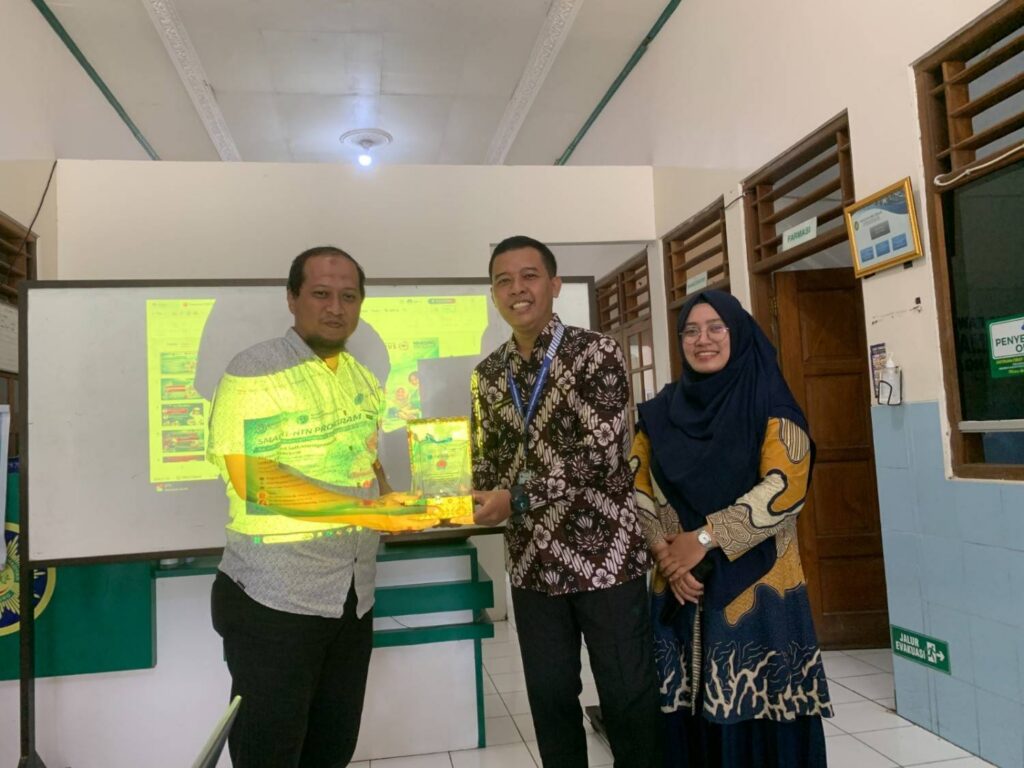 Peluncuran Buku Saku Digital SMART-HTN