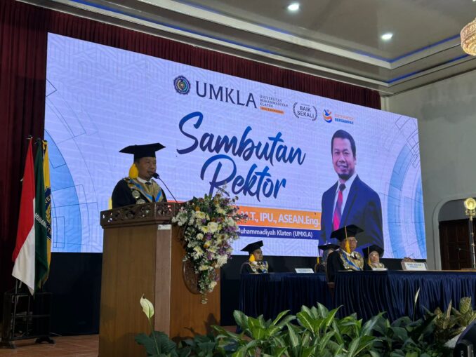 Rektor UMKLA, Lulusan Harus Jadi Pencipta Peluang di Era Digital