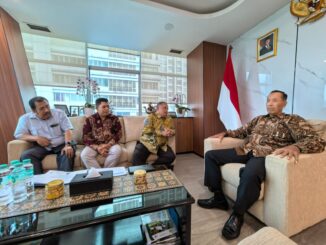 Rektor UMT dan Wamen Diktisaintek Bahas Reformasi dan Penguatan PTMA