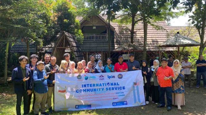 UMTAS Lakukan Kolaborasi Internasional, Olah Sampah Plastik Jadi Triplek di Saguling