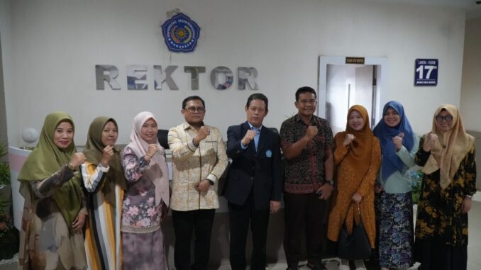 Unismuh Makassar Lepas Dosen Studi Doktoral ke Malaysia, Perkuat SDM dan Budaya Riset