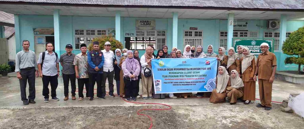 Universitas Muhammadiyah Aceh dan Puspanita Malaysia Kolaborasi Pengabdian di Wilayah Terdampak Banjir