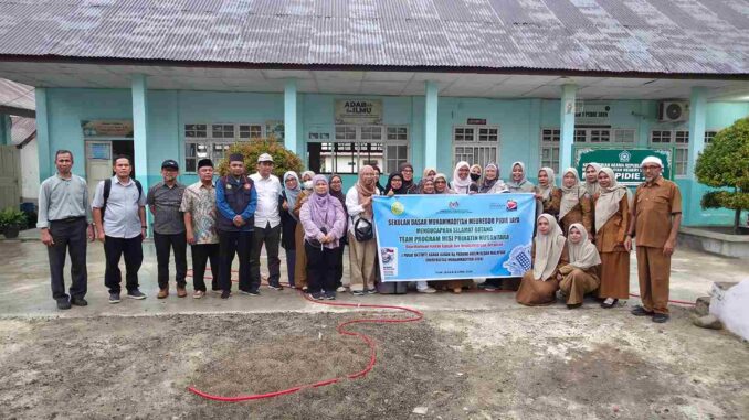 Universitas Muhammadiyah Aceh dan Puspanita Malaysia Kolaborasi Pengabdian di Wilayah Terdampak Banjir